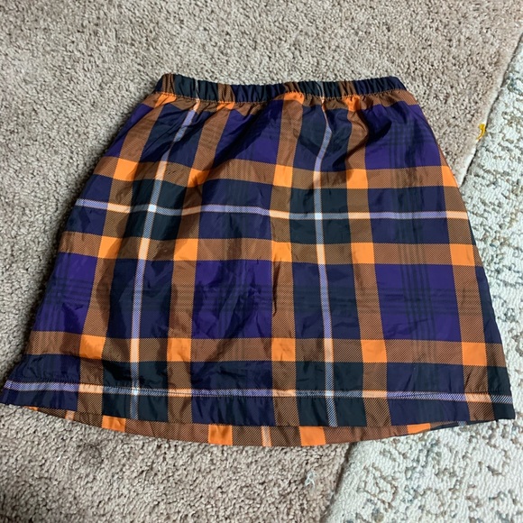 Forever 22 Plaid Mini Skirt - Picture 2 of 3